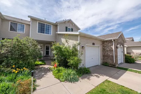 Exterior - 83 W 200 N, Centerville, UT 84014 photo 3 of 6