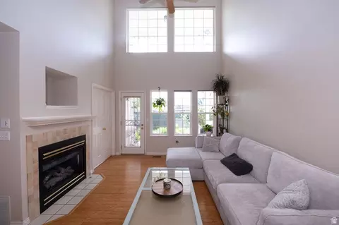 Living - 83 W 200 N, Centerville, UT 84014 photo 2 of 3