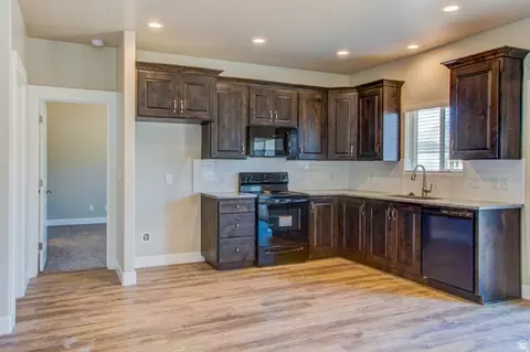 Kitchen - 2138 E 200 N #54M, Spanish Fork, UT 84660 photo 1 of 2