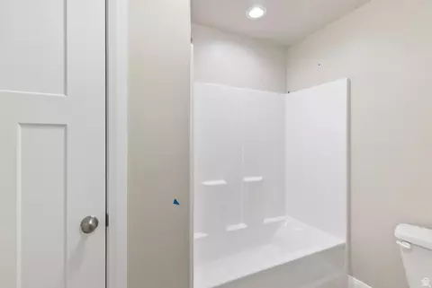 Bath - 2162 E 200 N #COLUMB, Spanish Fork, UT 84660 photo 4 of 4