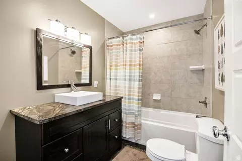 Bath - 1060 N 1600 E, Logan, UT 84341 photo 5 of 6