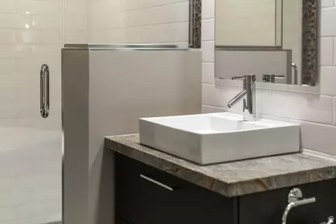 Bath - 1060 N 1600 E, Logan, UT 84341 photo 3 of 6