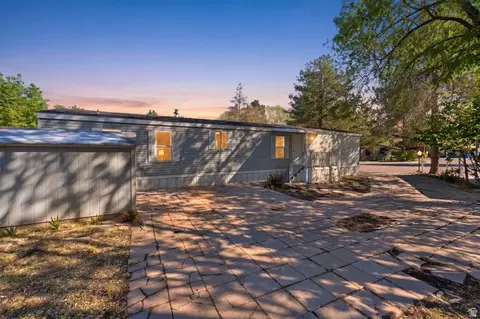 1675 W Indian Summer Dr N, Salt Lake City, UT 84116