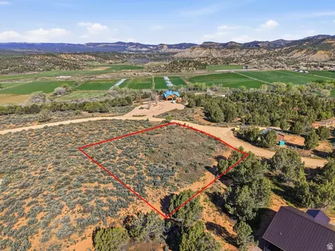 Undisclosed, Orderville, UT 84758 photo 7