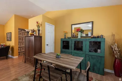 Dining - 1360 E Telegraph St #6, Washington, UT 84780 photo 2 of 2
