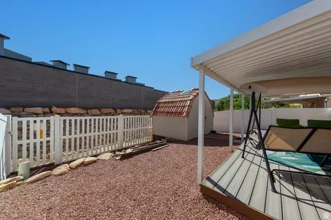 Exterior - 1360 E Telegraph St #6, Washington, UT 84780 photo 5 of 10