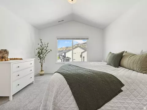 Bedroom - 641 W Desert Willow Dr, Mapleton, UT 84664 photo 3 of 4