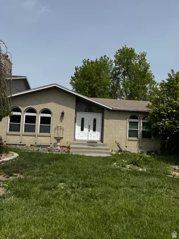 2284 W Zions Dr S, Taylorsville, UT 84129