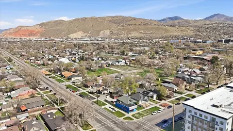 230 N 900 W, Salt Lake City, UT 84116