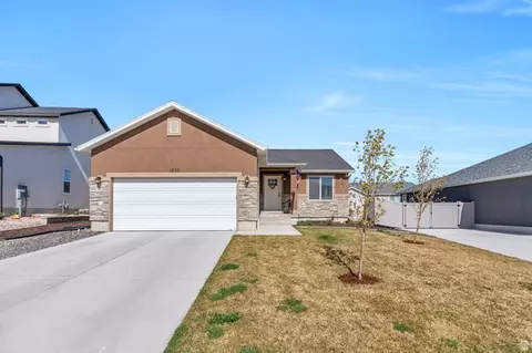 1530 S Windsong Dr W, Santaquin, UT 84655
