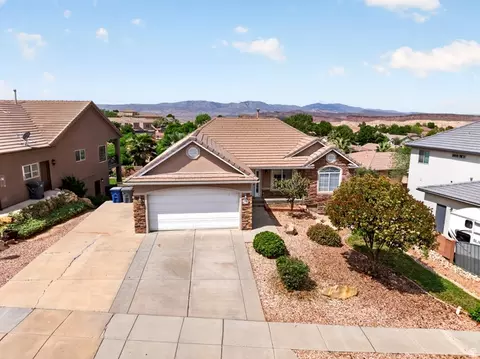 3560 Price Hills Dr, Saint George, UT 84790