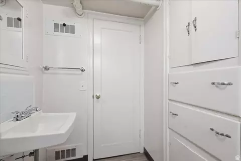 Bath - 348 E 200 N, Logan, UT 84321 photo 2 of 2