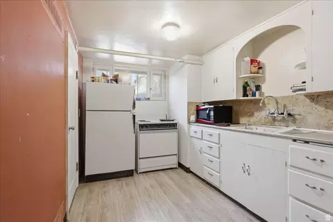 Kitchen - 348 E 200 N, Logan, UT 84321 photo 6 of 6