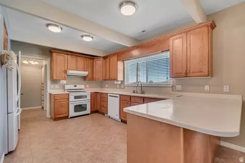 Kitchen - 157 E 4380 N, Provo, UT 84604 photo 1 of 2