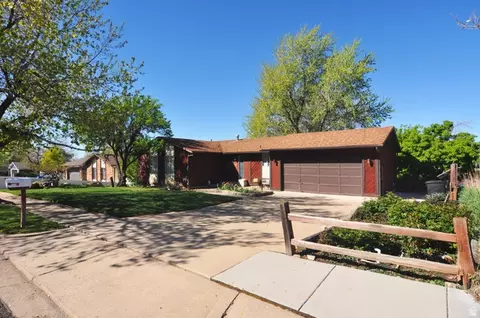 1167 N Deerfield Dr E, Centerville, UT 84014