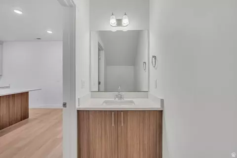 Bath - 329 E 750 S #15, Ogden, UT 84404 photo 3 of 3