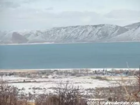 869 N Lakeview Drive Gdn S #1, Garden City, UT 84028