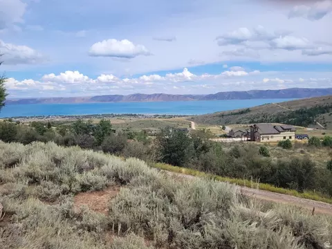 869 N Lakeview Drive Gdn S #1, Garden City, UT 84028