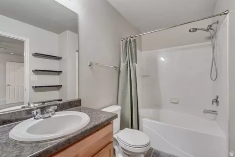 Bath - 2368 E Hitching Post Dr, Eagle Mountain, UT 84005 photo 1 of 3