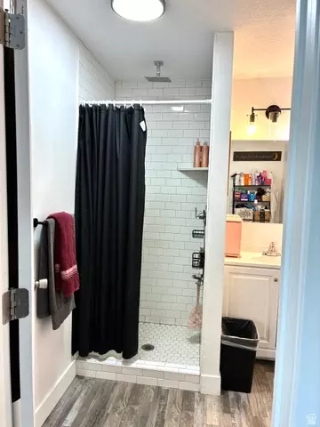 Bath - 175 S Eagle St, Eureka, UT 84628 photo 1 of 4