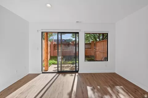 Living - 382 E Pueblo Ct, Moab, UT 84532 photo 3 of 3