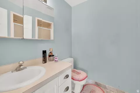 Bath - 554 S 70 E, Orem, UT 84058 photo 1 of 2