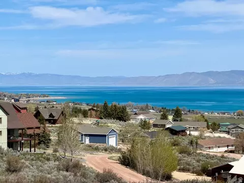 441 W Brome Cir #107, Garden City, UT 84028