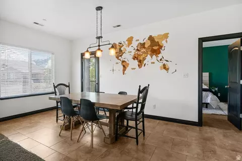 Dining - 635 N 220 E, Salem, UT 84653 photo 4 of 5