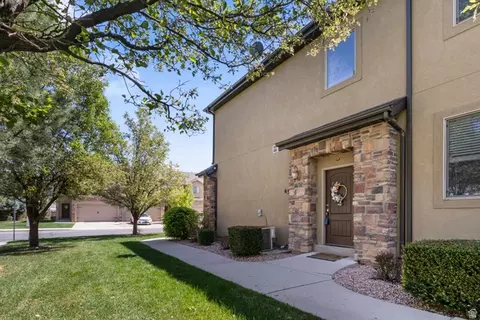 Exterior - 635 N 220 E, Salem, UT 84653 photo 4 of 6