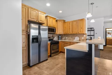 Kitchen - 635 N 220 E, Salem, UT 84653 photo 2 of 4