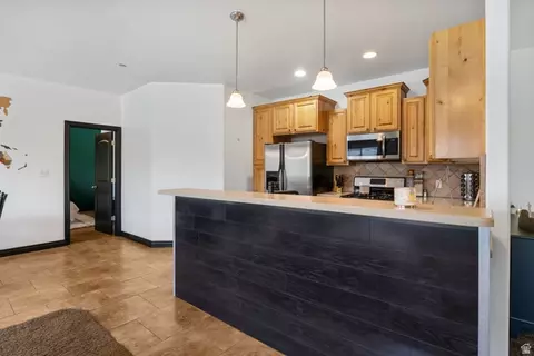 Kitchen - 635 N 220 E, Salem, UT 84653 photo 1 of 4