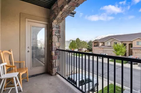 Exterior - 635 N 220 E, Salem, UT 84653 photo 2 of 6
