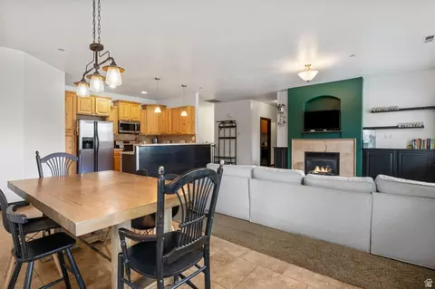 Dining - 635 N 220 E, Salem, UT 84653 photo 5 of 5
