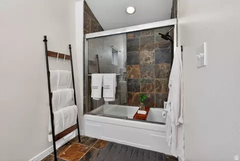 Bath - 7486 S 410 E, Midvale, UT 84047 photo 2 of 2