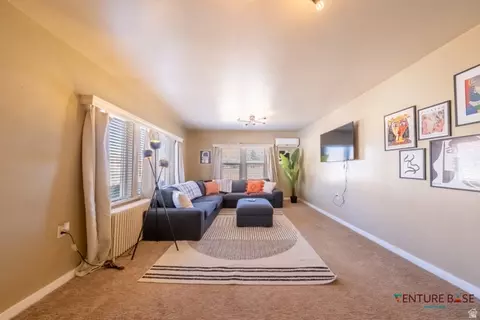 Living - 170 E 100 N, Kanab, UT 84741 photo 1 of 11