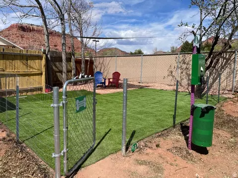 Exterior - 170 E 100 N, Kanab, UT 84741 photo 11 of 11