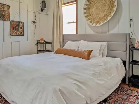 Bedroom - 170 E 100 N, Kanab, UT 84741 photo 8 of 15
