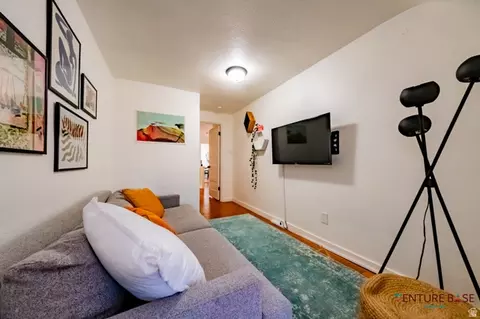 Living - 170 E 100 N, Kanab, UT 84741 photo 5 of 11