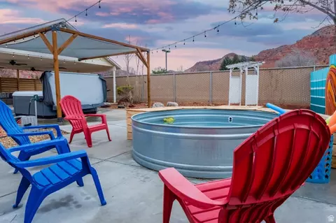 Exterior - 170 E 100 N, Kanab, UT 84741 photo 2 of 11