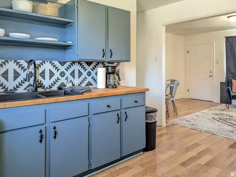 Kitchen - 170 E 100 N, Kanab, UT 84741 photo 9 of 11