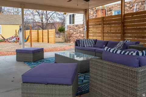 Exterior - 170 E 100 N, Kanab, UT 84741 photo 4 of 11