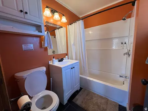 Bath - 170 E 100 N, Kanab, UT 84741 photo 3 of 5