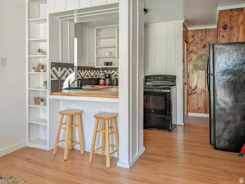 Kitchen - 170 E 100 N, Kanab, UT 84741 photo 6 of 11