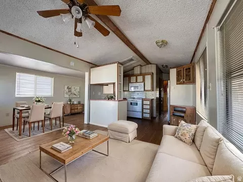 1150 W Red Pkwy #66, Washington, UT 84780
