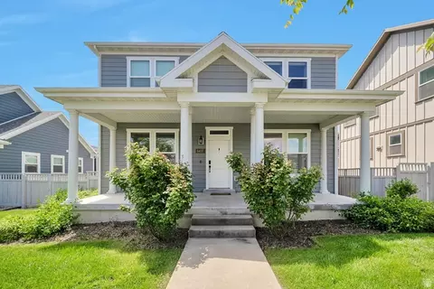 6437 W Early Bird Dr, South Jordan, UT 84009