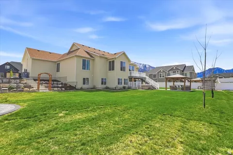 Exterior - 283 N 500 W, Mapleton, UT 84664 photo 12 of 15