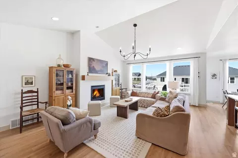 Living - 283 N 500 W, Mapleton, UT 84664 photo 3 of 9