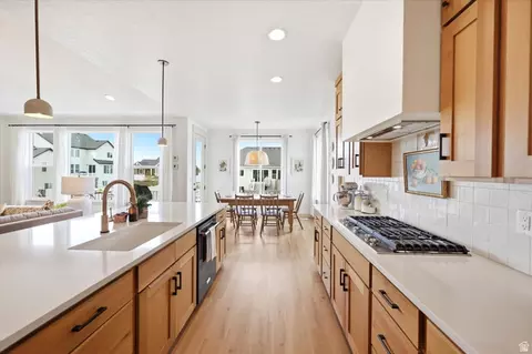 Kitchen - 283 N 500 W, Mapleton, UT 84664 photo 7 of 10