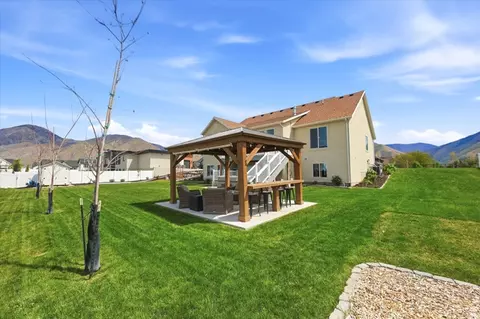 Exterior - 283 N 500 W, Mapleton, UT 84664 photo 7 of 15