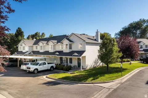 1027 E Sara Ln S, Ogden, UT 84404